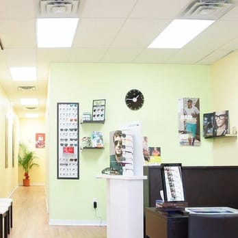 20/20 Eye Care - Eyewear & Opticians Near Me - Middle Village, New York 20/20 Eye Care - Eyewear & Opticians Near Me - Middle Village, New York