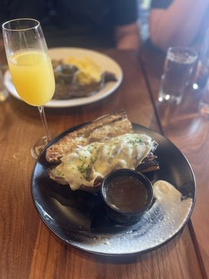 Unit B Eatery + Spirits by null