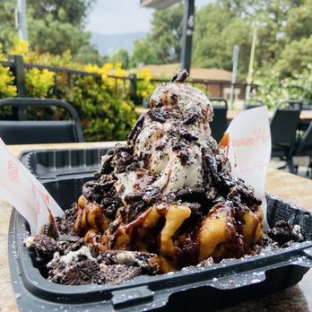 Hell’s Chicken - Oreo Overload Funnel cake - Chicken Shop Near Me - Los Angeles, California Hell’s Chicken - Oreo Overload Funnel cake - Chicken Shop Near Me - Los Angeles, California
