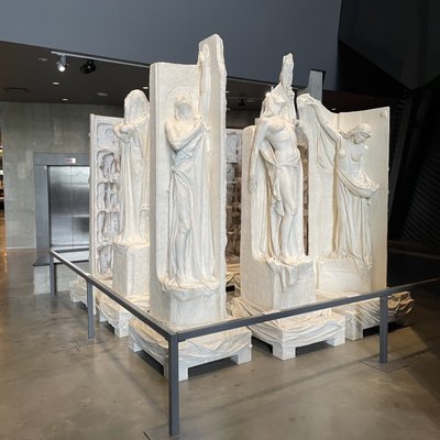 Canadian War Museum by null