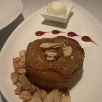 Cosmopolitan - WARM LOCAL APPLE UPSIDE DOWN CAKE - New American Near Me - Telluride, Colorado