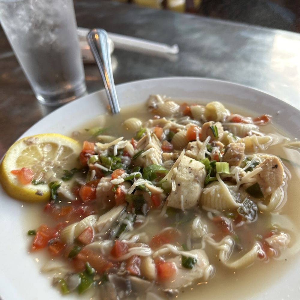 Dizzy's Gypsy Bistro - Great soup to start - New American Near Me - Little Rock, Arkansas