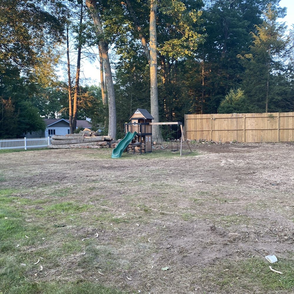 ET Tree Removal - After. Note: this is the day they left after stumps were ground. Obviously needs topsoil and reseeding. - Tree Services Near Me ET Tree Removal - After. Note: this is the day they left after stumps were ground. Obviously needs topsoil and reseeding. - Tree Services Near Me