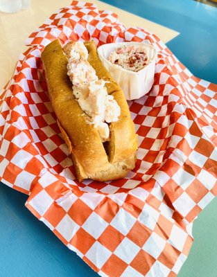 Maine-ly Sandwiches by null