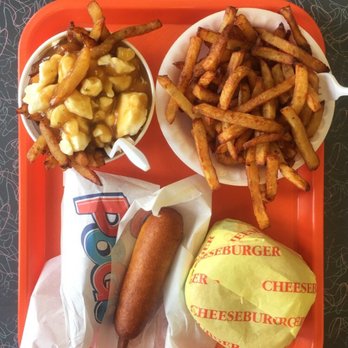 Casse-Croute Arc-en-Ciel - shows french fries and a hot dog - Fast Food Near Me - Piedmont, Quebec Casse-Croute Arc-en-Ciel - shows french fries and a hot dog - Fast Food Near Me - Piedmont, Quebec