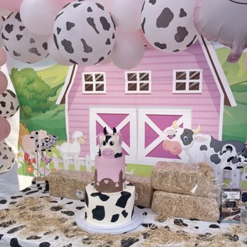 Darchin Bakery - Custom Cakes Near Me Darchin Bakery - Custom Cakes Near Me
