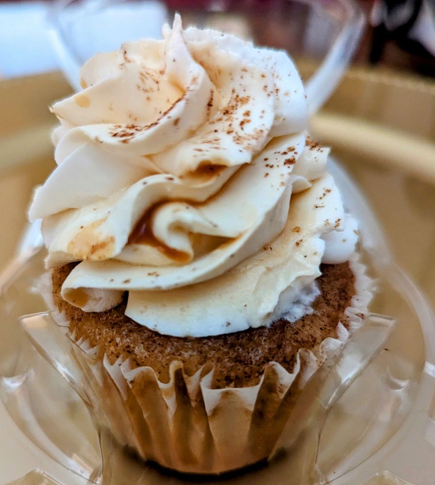 ANA’S BAKERY & ICE CREAM SHOP Updated September 2024 22 Photos 1580 Eidson Rd, Eagle Pass