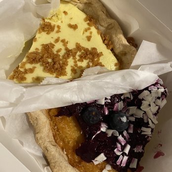 Piefalootin - Key lime and blueberry buttermilk - Desserts Near Me - Garland, Texas Piefalootin - Key lime and blueberry buttermilk - Desserts Near Me - Garland, Texas