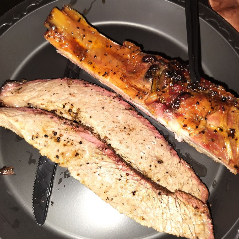 Mad Jack's Mountaintop Barbecue - Best brisket and awesome pork ribs. - Barbeque Near Me - Cloudcroft, New Mexico