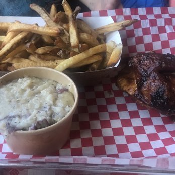 Fat Bob's Smokehouse - Mashed potatoes are delicious and that chicken was juicy and had a great smokey flavor. - Barbeque Near Me - Buffalo, New York Fat Bob's Smokehouse - Mashed potatoes are delicious and that chicken was juicy and had a great smokey flavor. - Barbeque Near Me - Buffalo, New York