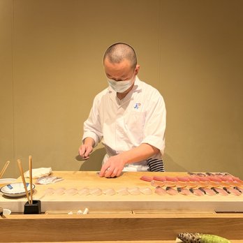 Sushi Shin - Chef Jason at work - Sushi Bars Near Me - Redwood City, California Sushi Shin - Chef Jason at work - Sushi Bars Near Me - Redwood City, California