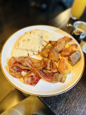 Topside Tavern - American Restaurant & Bar by null