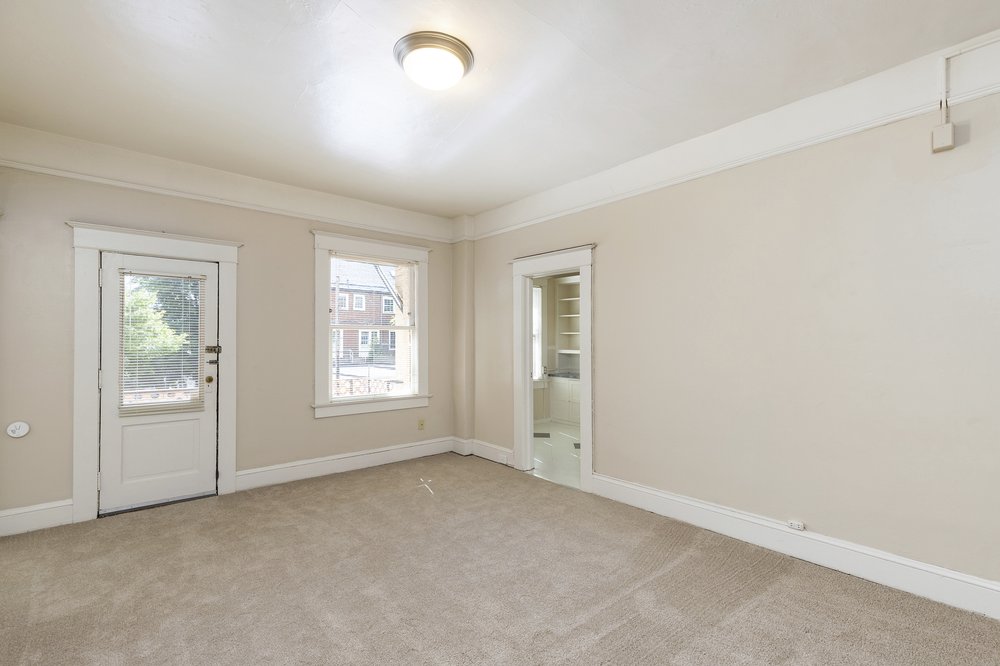 KINGSBURY APARTMENTS Updated September 2024 30 Photos 760 SW Vista Ave, Portland, Oregon