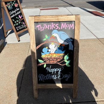 Songbird - Happy Mother's Day - Breakfast & Brunch Near Me - St. Louis, Missouri