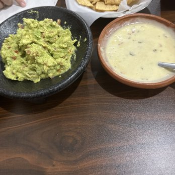 El Palenque Salas - Guac and queso - Mexican Near Me - Commerce, Texas El Palenque Salas - Guac and queso - Mexican Near Me - Commerce, Texas