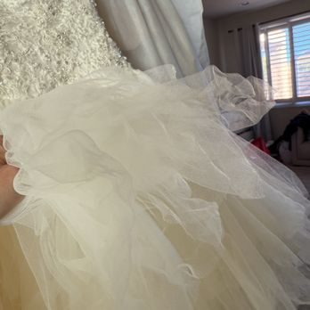 Super Cleaners - The crunched up tulle they left my dress after I pairs almost 300$ for my dress to be cleaned .... This is my wedding dress - Laundry Services Near Me - Las Vegas, Nevada Super Cleaners - The crunched up tulle they left my dress after I pairs almost 300$ for my dress to be cleaned .... This is my wedding dress - Laundry Services Near Me - Las Vegas, Nevada