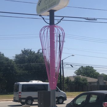 Heaven's Bistro Bakery - Humor in their signage - Bakeries Near Me - Austin, Texas Heaven's Bistro Bakery - Humor in their signage - Bakeries Near Me - Austin, Texas