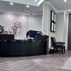 Aesthetic Center for Plastic Surgery - ACPS - Lobby