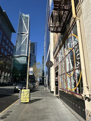 The Apothecarium Dispensary SoMa by null