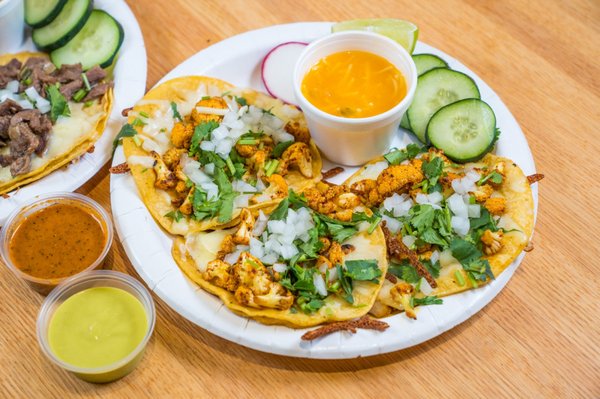 La Taquiza Street Tacos by null