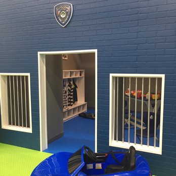 Bizzy Bee Indoor Play Center - Police station - Indoor Playcenter Near Me - North Charleston, South Carolina Bizzy Bee Indoor Play Center - Police station - Indoor Playcenter Near Me - North Charleston, South Carolina