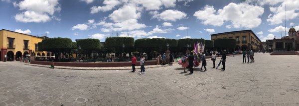 Jardín Allende by null
