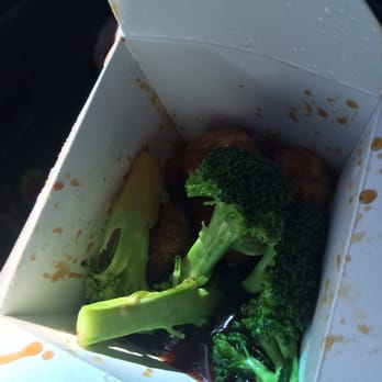 Garden Fresh - This is what the second box of orange chicken looked like when we opened it.  Not even full! - Chinese Near Me - Mountain View, California