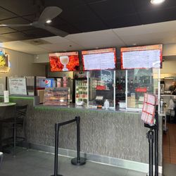 CJ's Barbecue - Order up