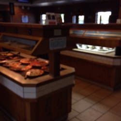 Pizza Hut - Pizza Buffet & Salad Bar