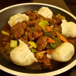 China Zentrum - Rindfleisch mit dumplings