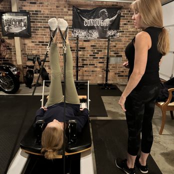Fit To Be Trained - One on One Instruction available Live or Virtual - Trainers Near Me Fit To Be Trained - One on One Instruction available Live or Virtual - Trainers Near Me