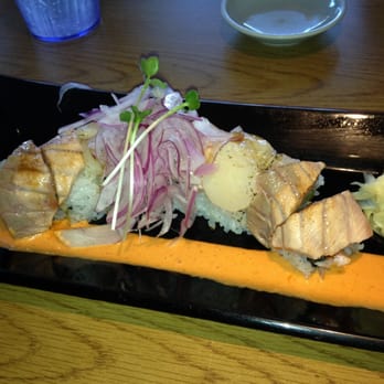 Sushi Tomi - Special Tomi roll with salmon - Sushi Bars Near Me - Mountain View, California