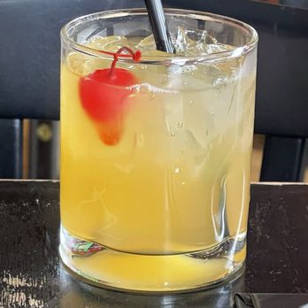 Moe Joe's - Can't go wrong with a perfect $3 stone sour on a Saturday afternoon. - Cajun/Creole Near Me - Plainfield, Illinois