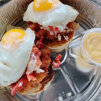 Freddy J's Bar & Kitchen - Lobster Benny - Gastropubs Near Me - Mays Landing, New Jersey Freddy J's Bar & Kitchen - Lobster Benny - Gastropubs Near Me - Mays Landing, New Jersey