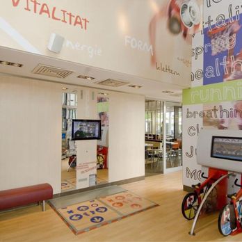 McDonald's - Burgers Near Me - Munich, BY McDonald's - Burgers Near Me - Munich, BY