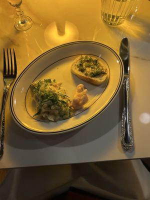 Verde Restaurant by null