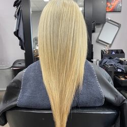 Rouge Salon and Spa - A couple of week later  Aiko took care off the red tones!
