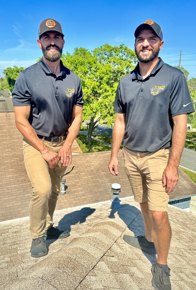 Slide of Chelle Roofing