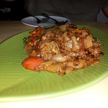 Thai Terminal - Drunken Noodle - Thai Near Me - New York, New York
