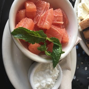 Urth Caffé-Pasadena - Cafes Near Me - Pasadena, California