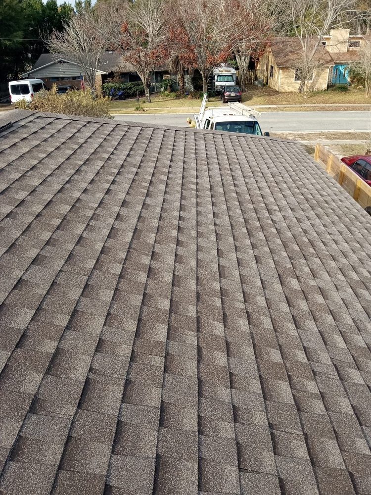 Slide of Kings Roofing NWFL