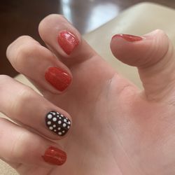 April's Nails & Spa - Shellac nails, bleeding pinky finger