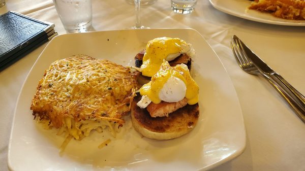 The Green Gateau by null