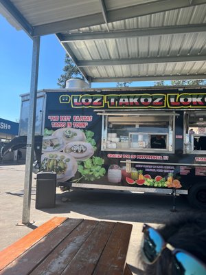 Loz Lokoz Takoz (Food Truck) by null