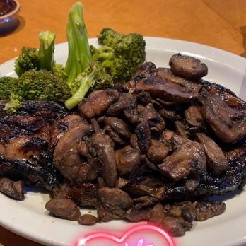 Texas Roadhouse - Bone in ribeye with mushrooms - Barbeque Near Me - Riverview, Florida Texas Roadhouse - Bone in ribeye with mushrooms - Barbeque Near Me - Riverview, Florida
