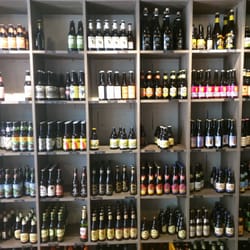 Le Comptoir des Bières - A small beer bar and shop with IPA's and such (not just blondes or ambers!)
