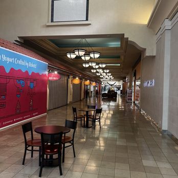 WestShore Plaza - Shopping Centers Near Me - Tampa, Florida WestShore Plaza - Shopping Centers Near Me - Tampa, Florida