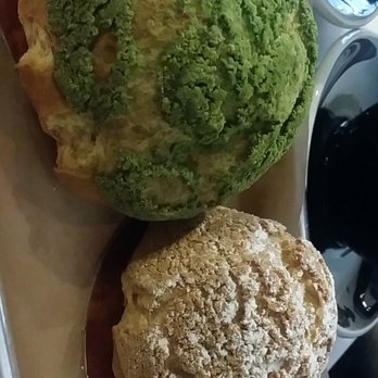 Bibble & Sip - Matcha and earl grey cream puffs - Coffee & Tea Near Me - New York, New York