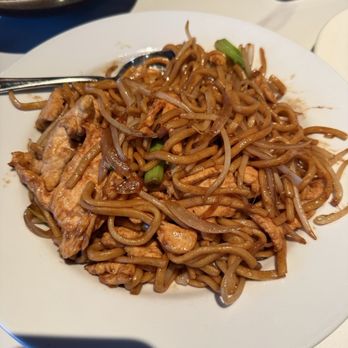 Jazmine Restaurant - Chicken Chow Mein - Asian Fusion Near Me - Reno, Nevada Jazmine Restaurant - Chicken Chow Mein - Asian Fusion Near Me - Reno, Nevada