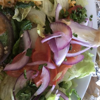 El Centenario Grill Y Seafood - The disgusting wilted salad - Seafood Near Me - Santa Ana, California El Centenario Grill Y Seafood - The disgusting wilted salad - Seafood Near Me - Santa Ana, California